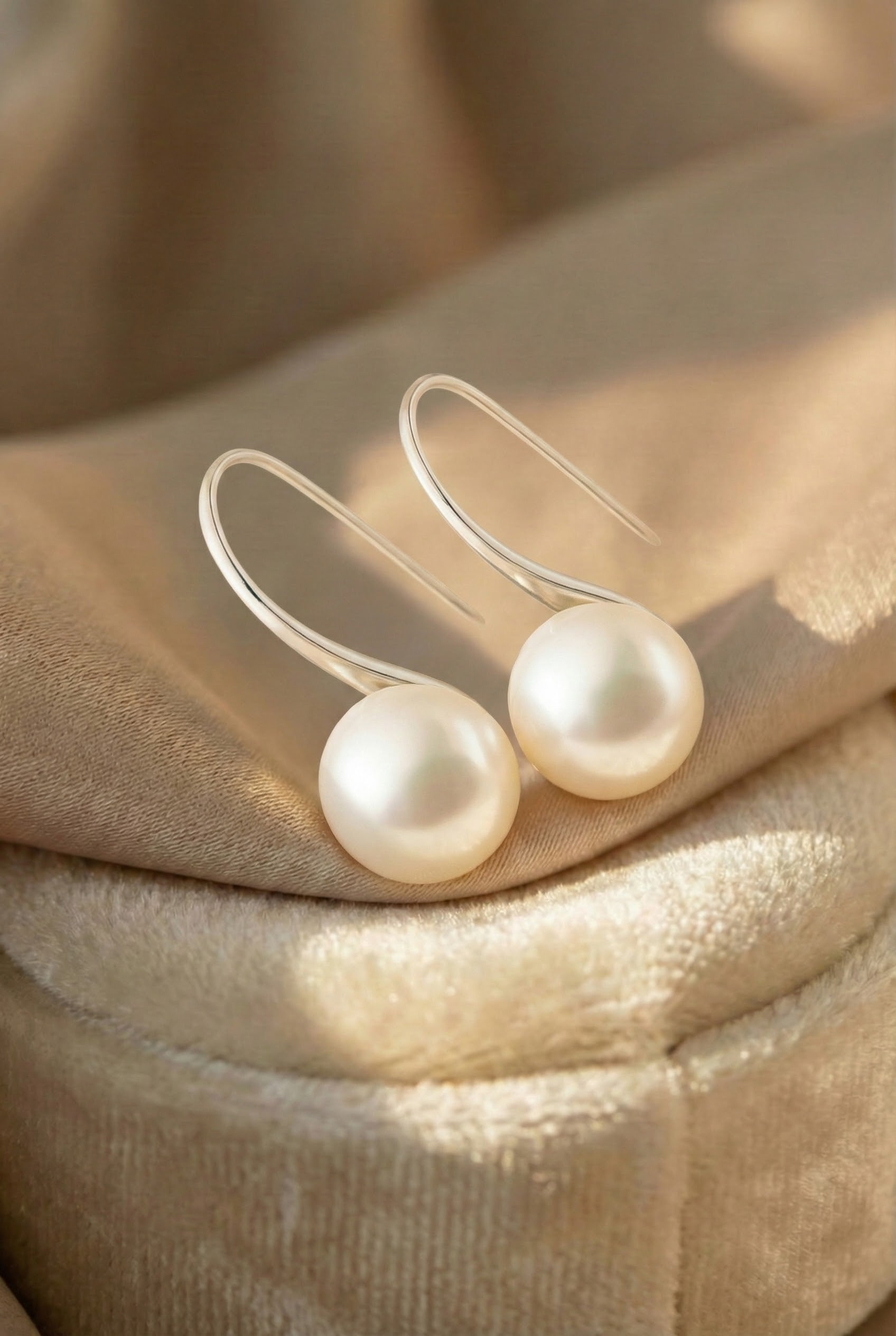 Chic Pearl Drop Earrings