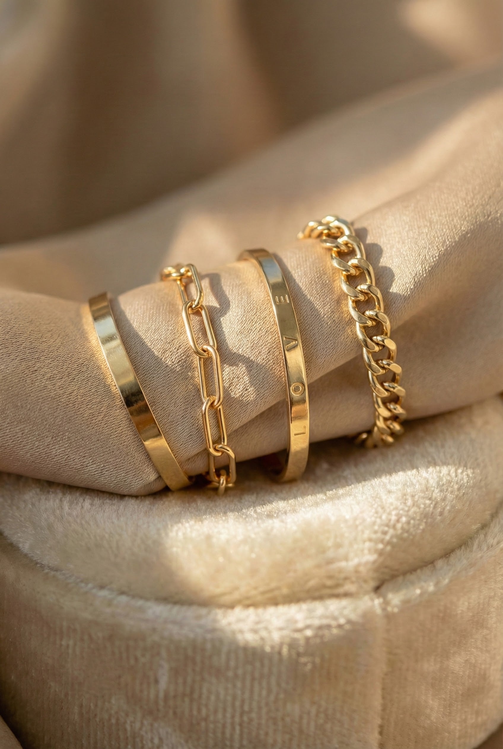 Elan Mercer Bracelet Collection