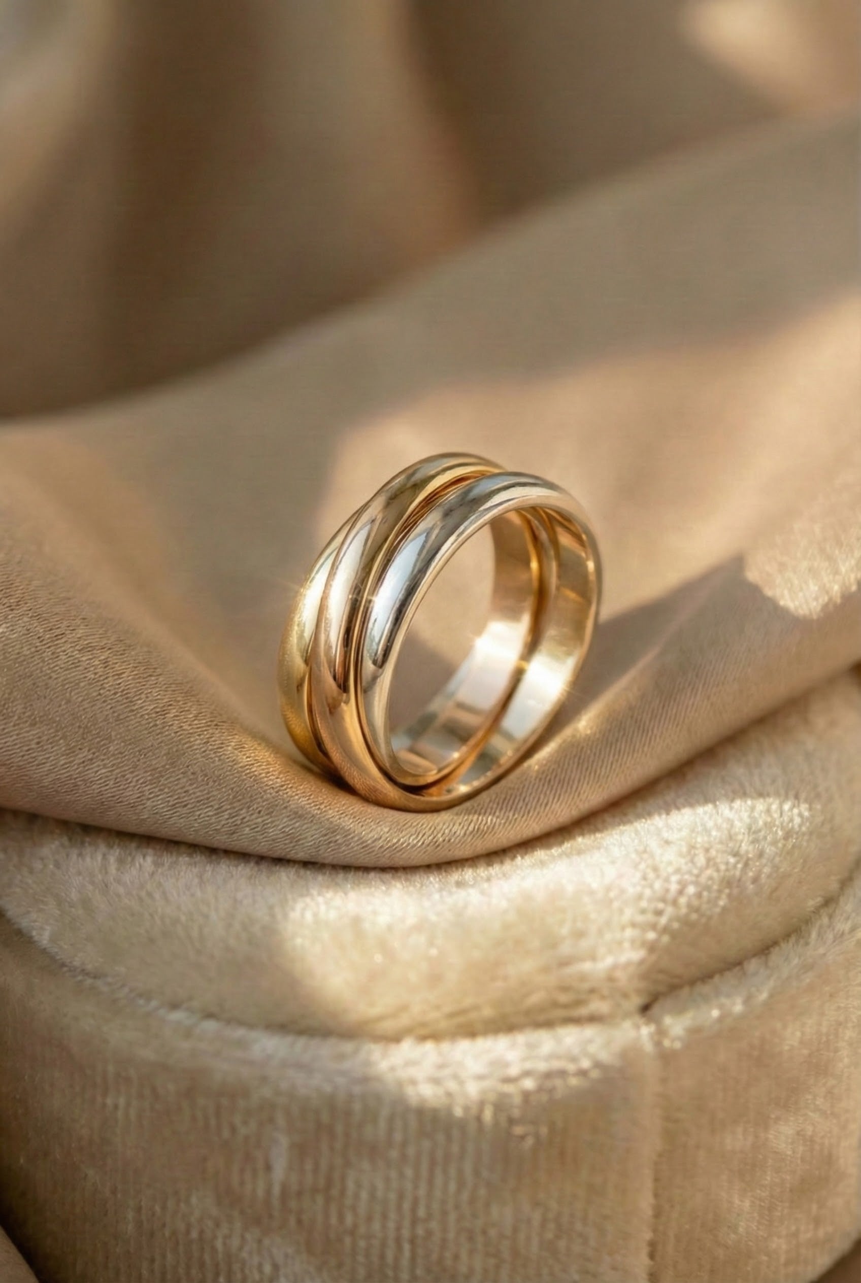 Trinity Interlocking Gold, Silver & Rose Band Ring