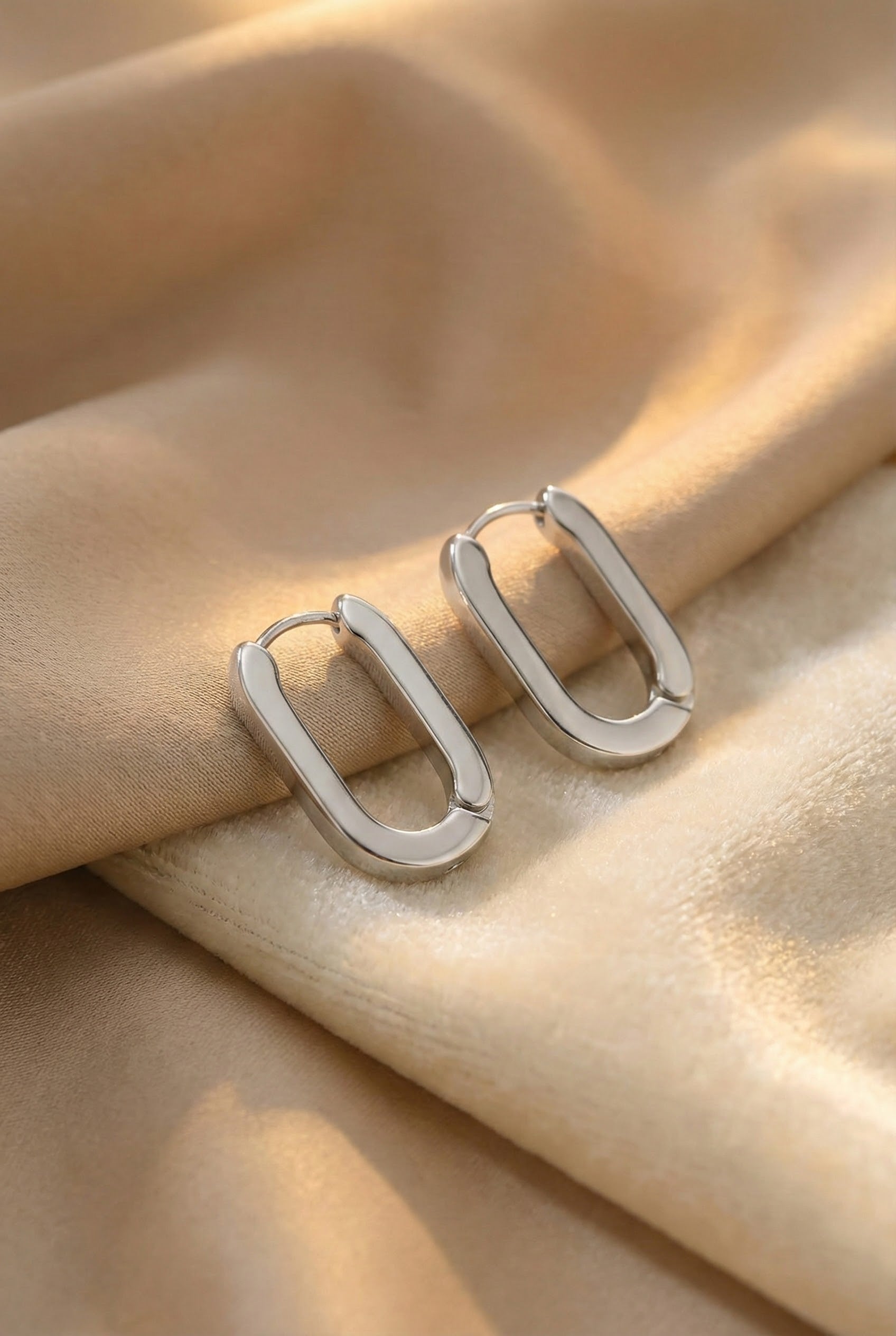 Chic Geometric Hoop Earrings
