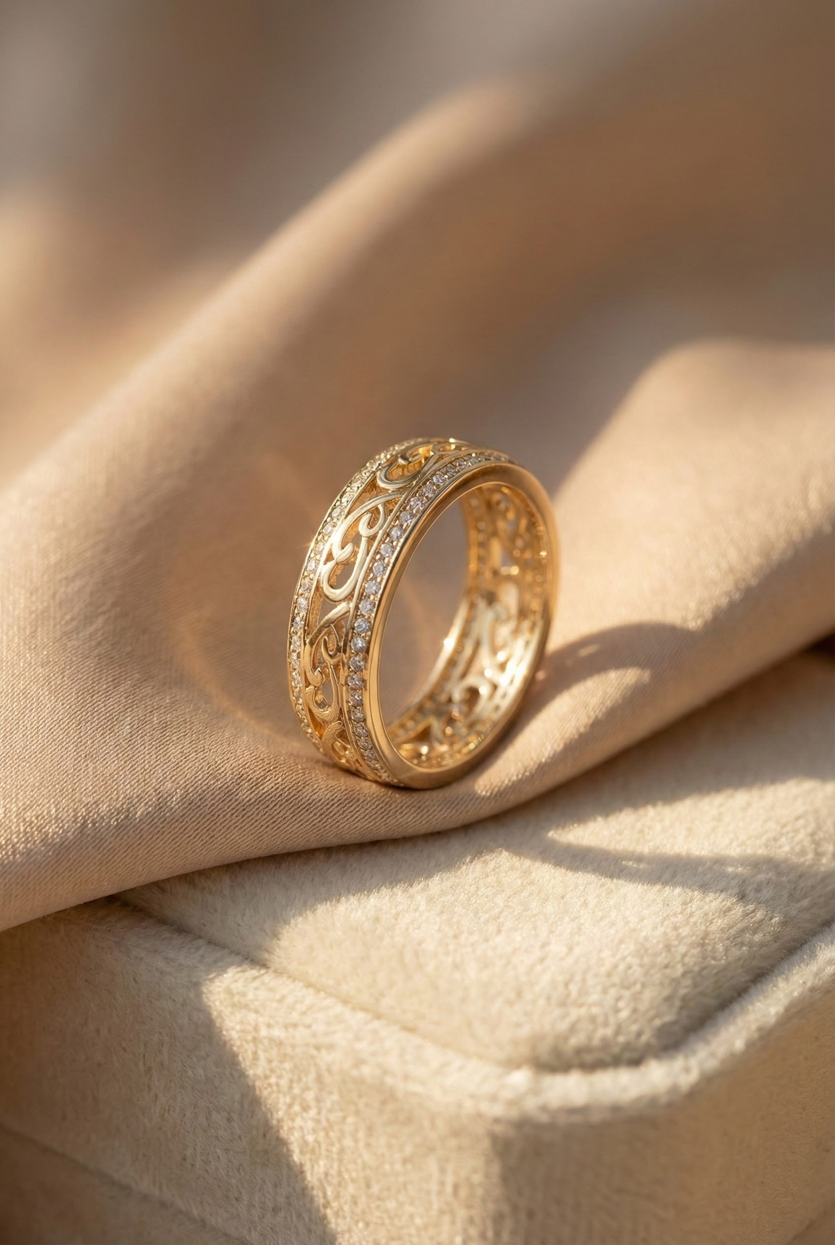 Bright Hollow Gold Ring