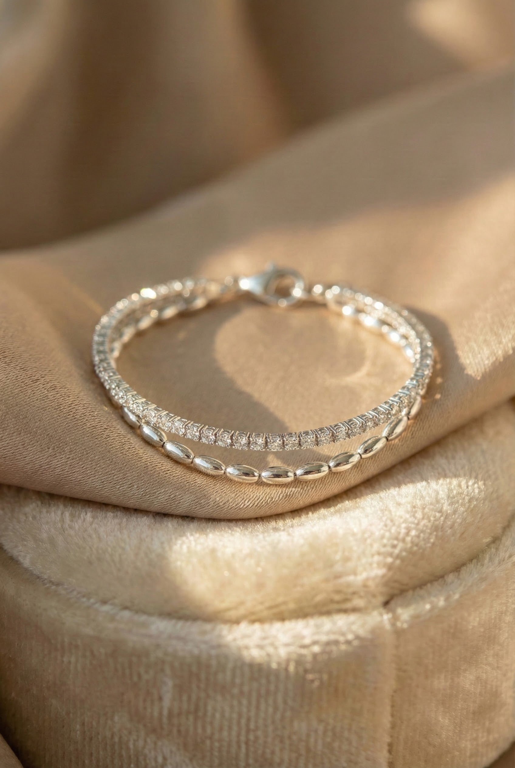 Chic Silver Bracelet Set Adorned with Zirconia Crystals