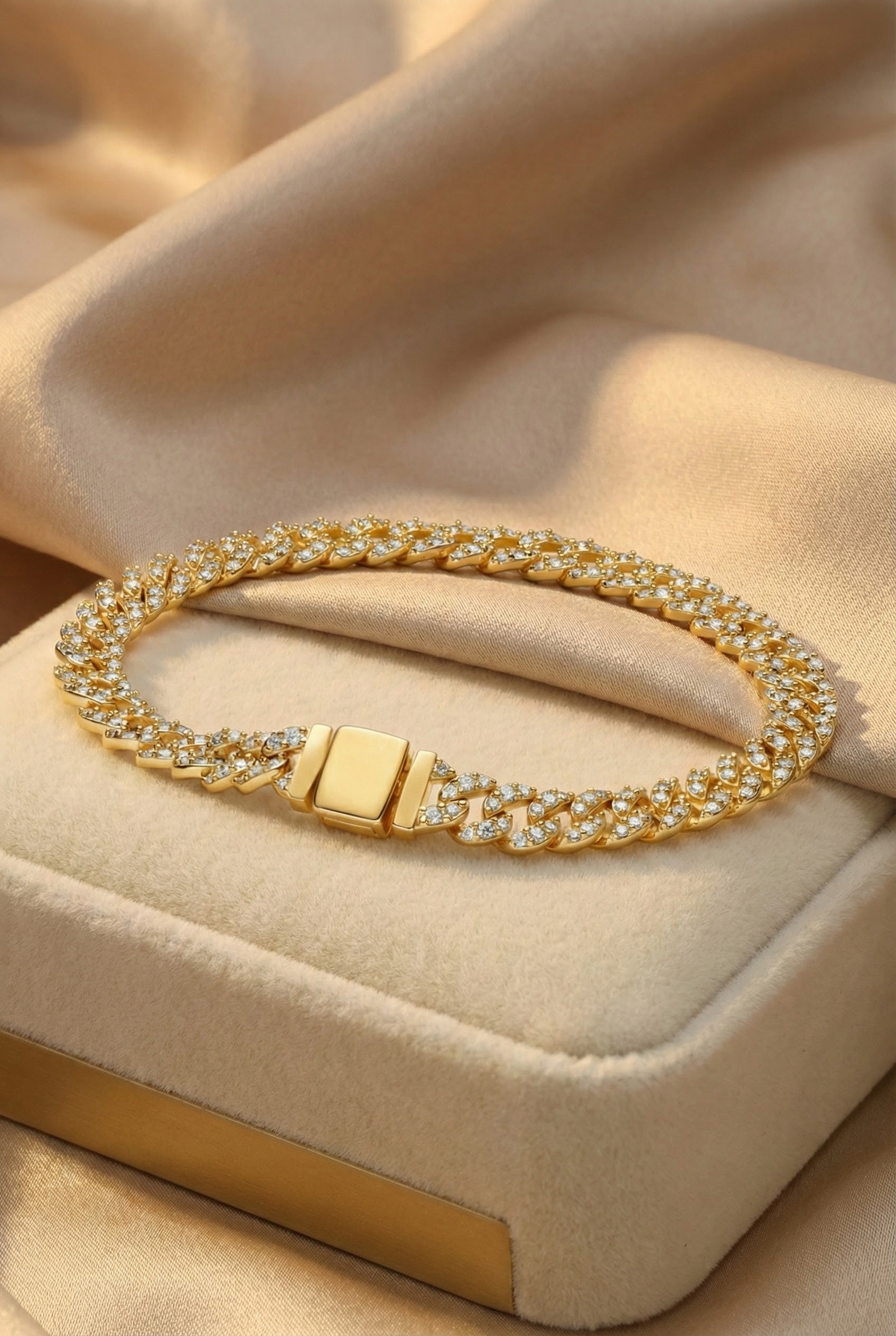 Moissanite Cuban Link Bracelet