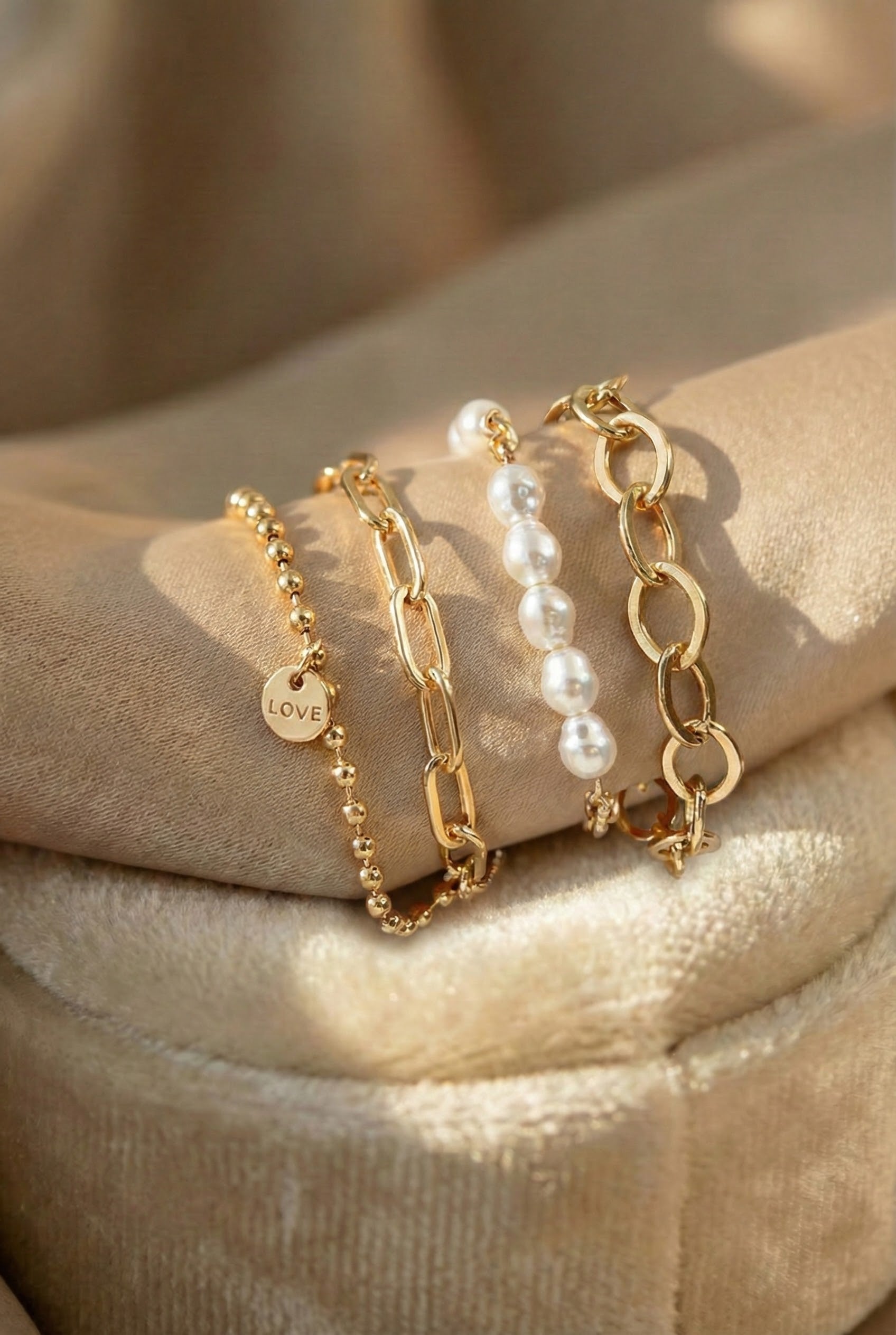 Elegant Gold Pearl Bracelet Collection
