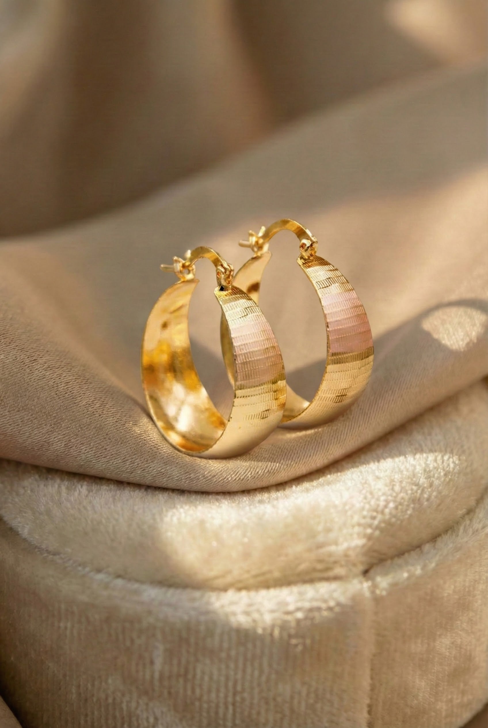 Elegant Gold Luxe Earrings