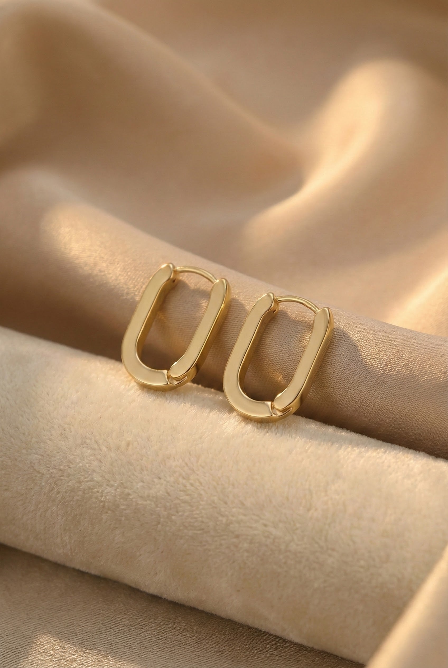 Chic Geometric Hoop Earrings